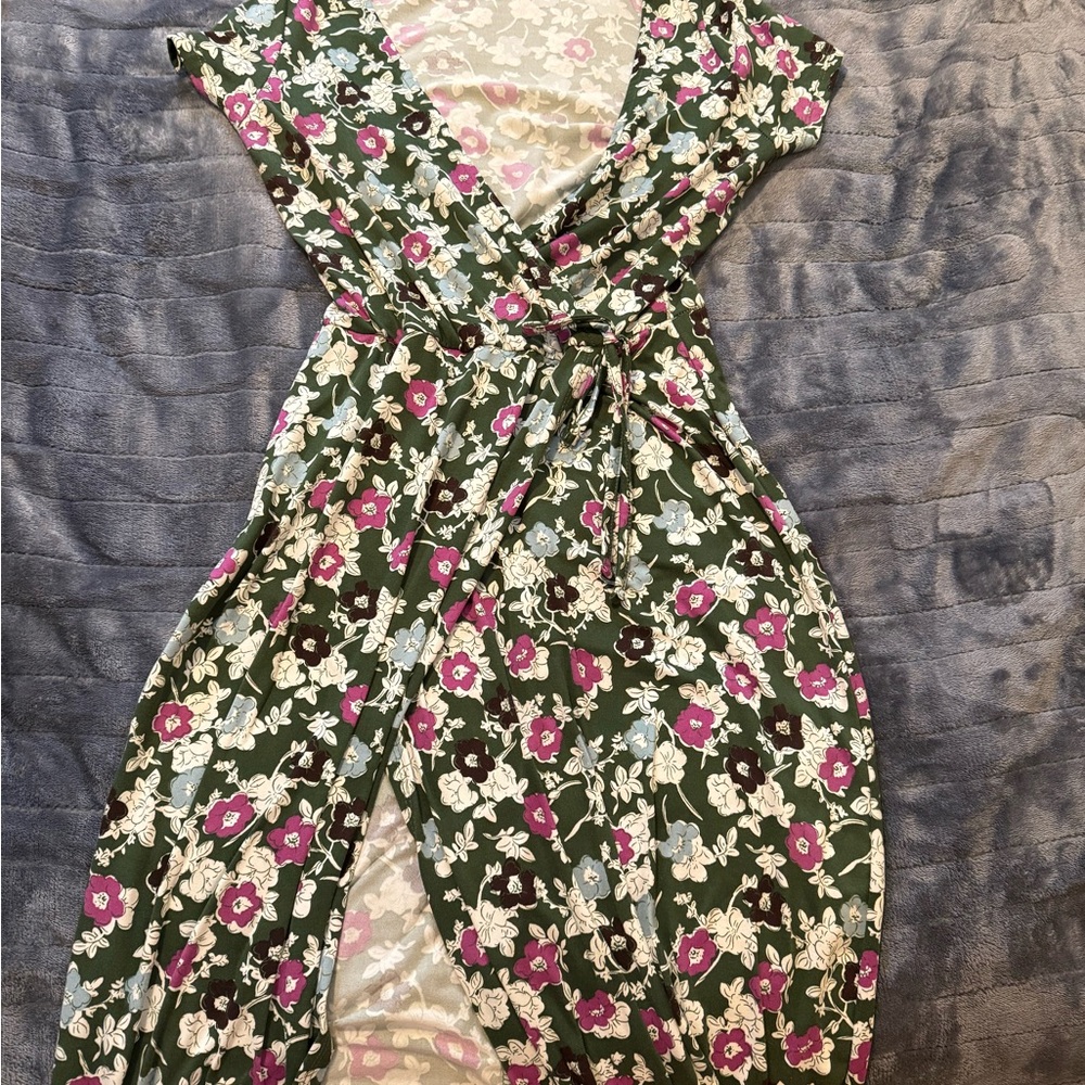 Rebel Sugar Green and Pink Flutter Sleeve Sundress